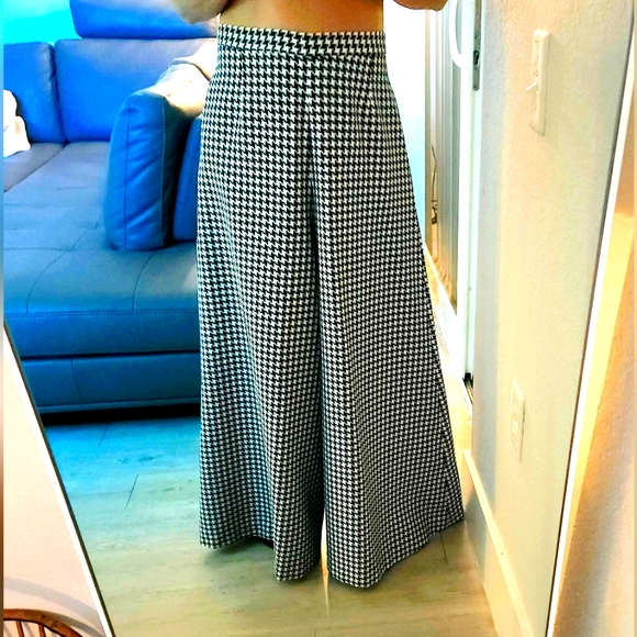 Jack Fin New York Vintage 60's Black & White Herringbone Xtra Wide Pants